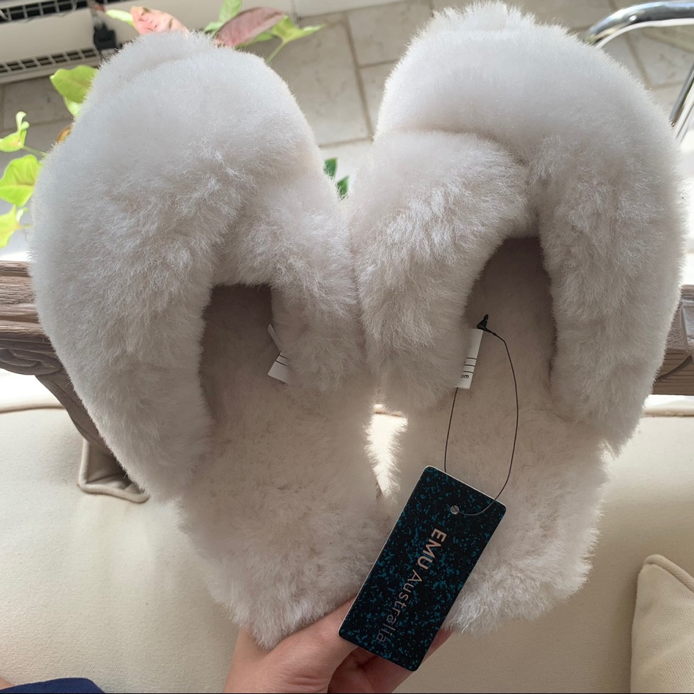 EMU Australia slippers